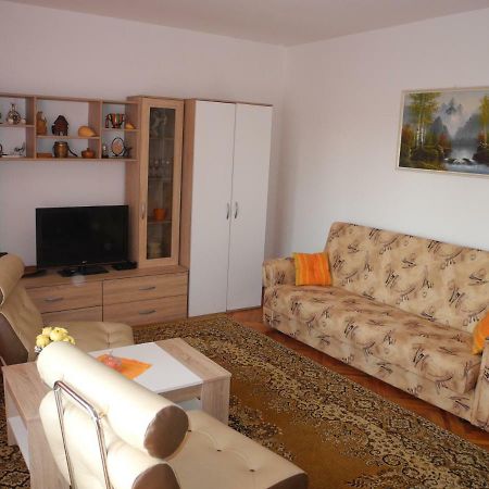 Apartments Karla ツリクヴェニツァ エクステリア 写真