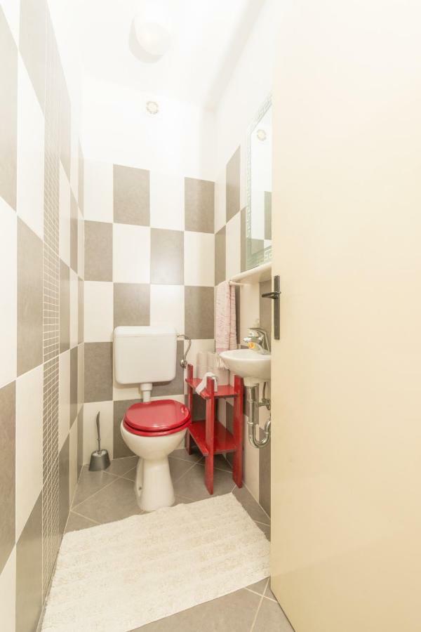 Apartments Karla ツリクヴェニツァ エクステリア 写真